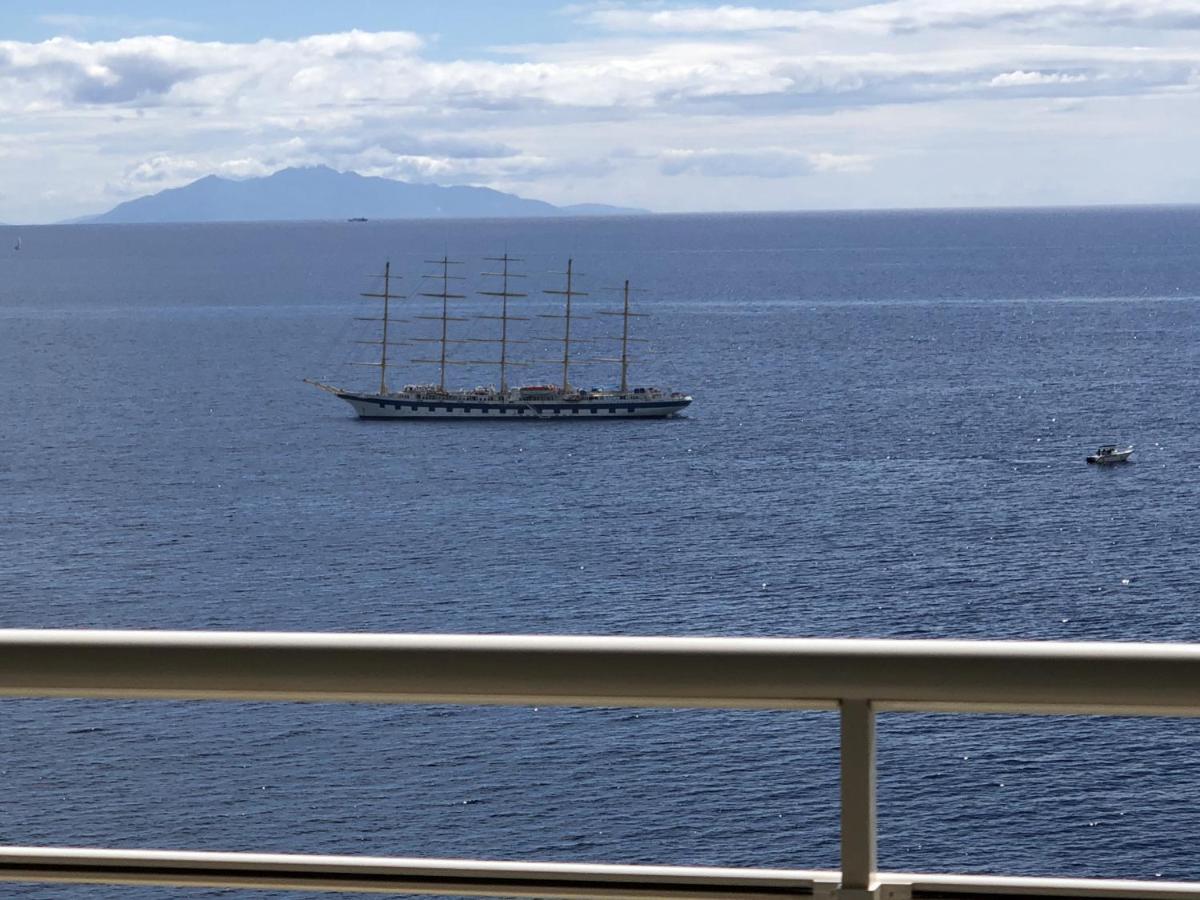 Vue Exceptionnelle Debut Cap Corse La Pier Noire Daire San-Martino-di-Lota Dış mekan fotoğraf